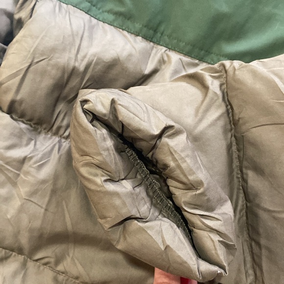 Patagonia Hi Loft Puffer Jacket (boys' size S) - Picture 6 of 7